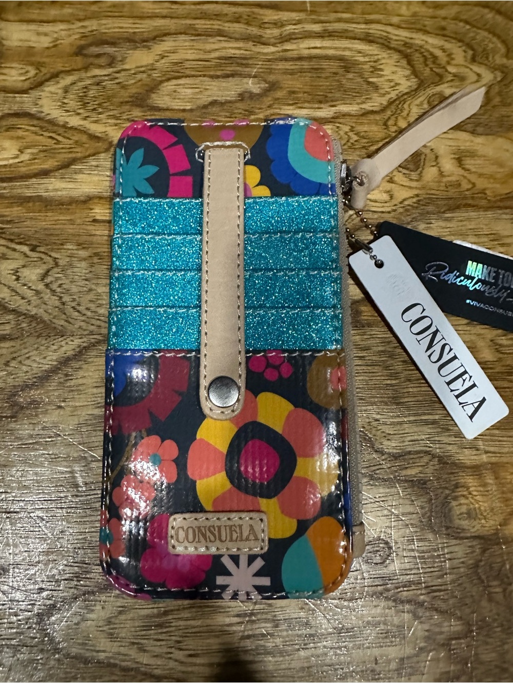 New Consuela Amelie card organizer